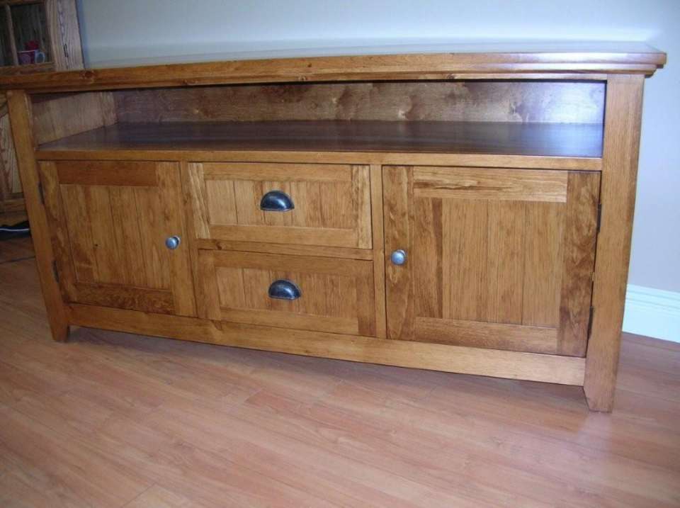 Harvest Pine Entertainment Stand